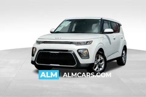 White 2022 Kia Soul LX for sale in Athens, GA