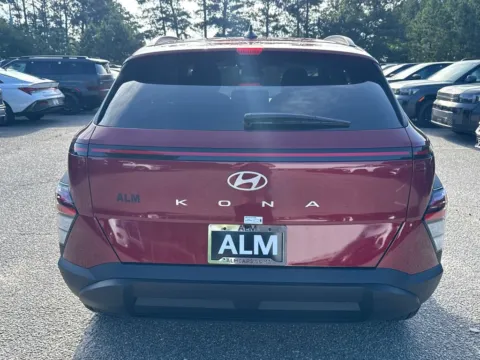 More photos of 2025 Hyundai Kona SEL at ALM Hyundai Athens, GA