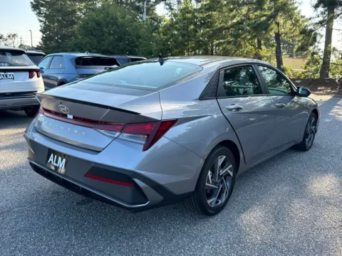 More photos of 2025 Hyundai Elantra SEL Sport at ALM Hyundai Athens, GA
