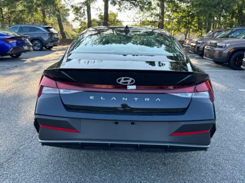 More photos of 2025 Hyundai Elantra SEL Sport at ALM Hyundai Athens, GA