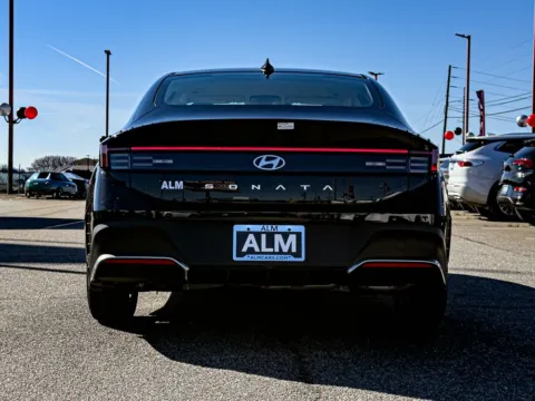 More photos of 2025 Hyundai Sonata SE at ALM Hyundai Athens, GA