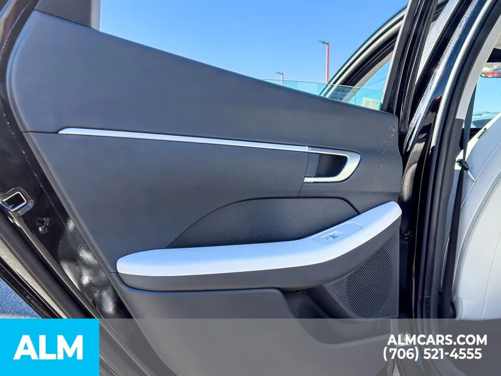 2025 Hyundai Sonata SE - Photo 15