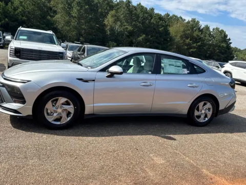 Photos of 2025 Hyundai Sonata SE for sale in Athens, GA at ALM Hyundai Athens