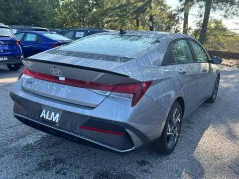 More photos of 2025 Hyundai Elantra SEL Sport at ALM Hyundai Athens, GA