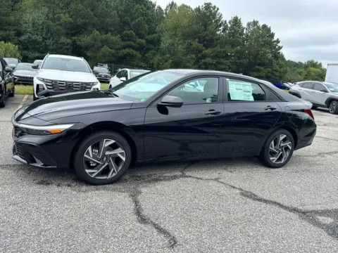 Photos of 2025 Hyundai Elantra SEL Sport for sale in Athens, GA at ALM Hyundai Athens
