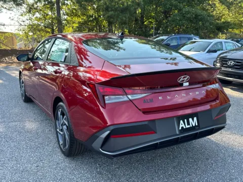 Another view of 2025 Hyundai Elantra SEL Sport for sale in Athens, GA at ALM Hyundai Athens