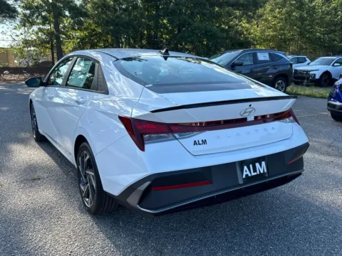 Another view of 2025 Hyundai Elantra SEL Sport for sale in Athens, GA at ALM Hyundai Athens