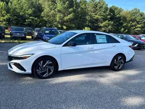 Photos of 2025 Hyundai Elantra SEL Sport for sale in Athens, GA at ALM Hyundai Athens