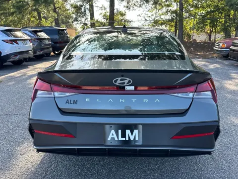 More photos of 2025 Hyundai Elantra SEL Sport at ALM Hyundai Athens, GA