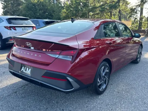 More photos of 2025 Hyundai Elantra SEL Sport at ALM Hyundai Athens, GA