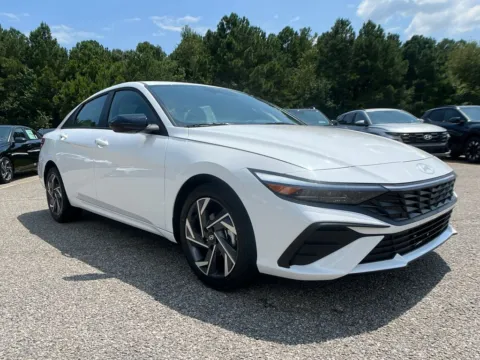 Another view of 2025 Hyundai Elantra SEL Sport for sale in Athens, GA at ALM Hyundai Athens