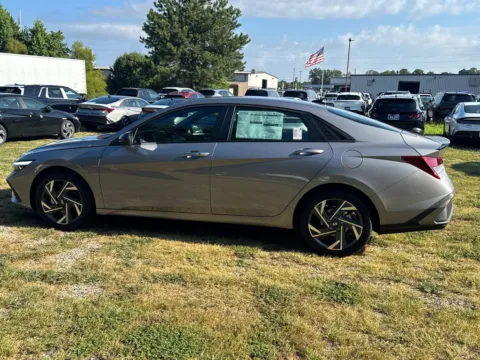 Photos of 2025 Hyundai Elantra SEL Sport for sale in Athens, GA at ALM Hyundai Athens