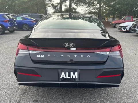 More photos of 2025 Hyundai Elantra SEL Sport at ALM Hyundai Athens, GA