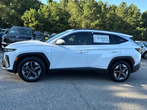 Photos of 2025 Hyundai Tucson SEL Convenience for sale in Athens, GA at ALM Hyundai Athens