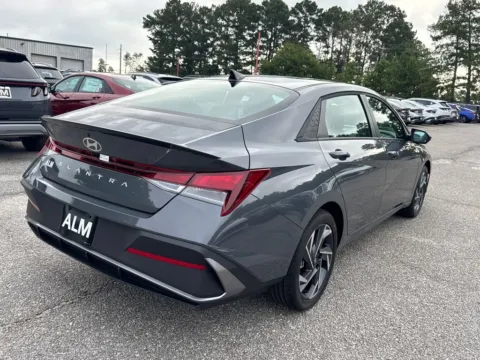 More photos of 2025 Hyundai Elantra SEL Sport at ALM Hyundai Athens, GA