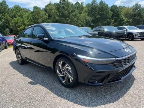 Another view of 2025 Hyundai Elantra SEL Sport for sale in Athens, GA at ALM Hyundai Athens