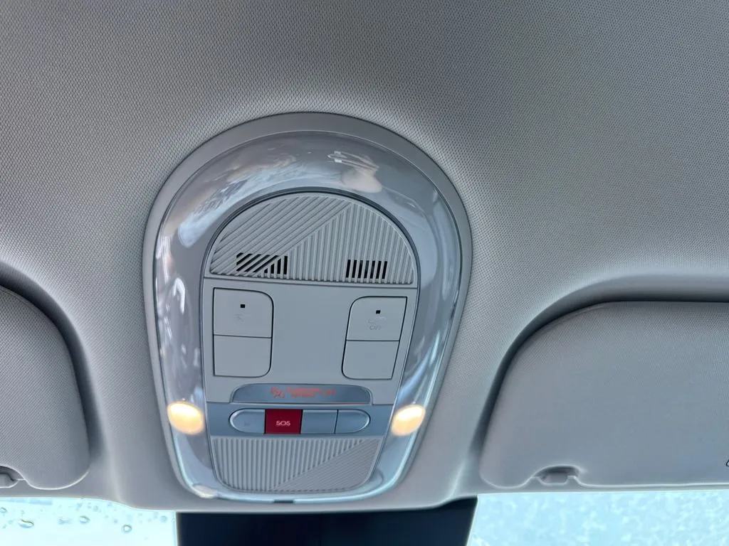 2026 Hyundai IONIQ 9 SE - Photo 22