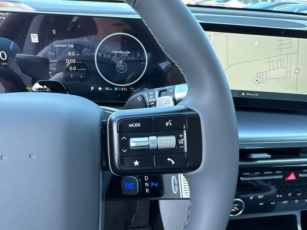 2026 Hyundai IONIQ 9 SE - Photo 18