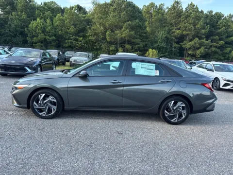 Photos of 2025 Hyundai Elantra SEL Sport for sale in Athens, GA at ALM Hyundai Athens