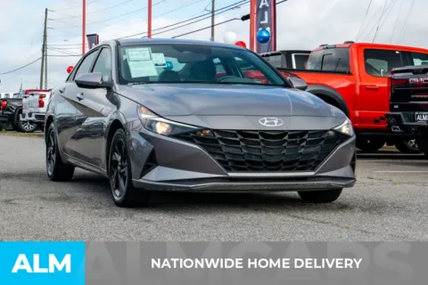 More photos of 2023 Hyundai Elantra Hybrid Blue at ALM Hyundai Athens, GA