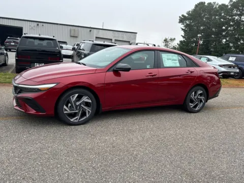 Photos of 2025 Hyundai Elantra SEL Sport for sale in Athens, GA at ALM Hyundai Athens