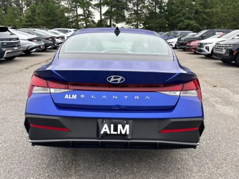 More photos of 2025 Hyundai Elantra SE at ALM Hyundai Athens, GA
