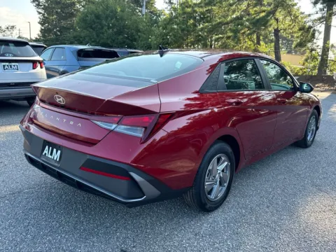 More photos of 2025 Hyundai Elantra SE at ALM Hyundai Athens, GA