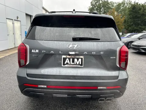More photos of 2025 Hyundai Palisade XRT at ALM Hyundai Athens, GA