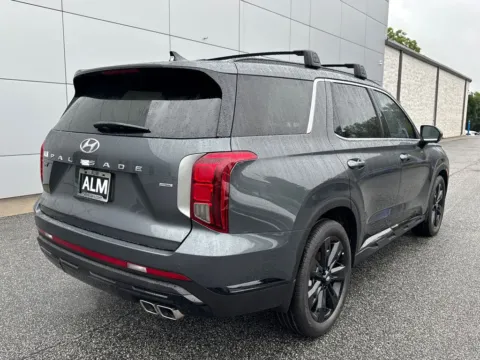 More photos of 2025 Hyundai Palisade XRT at ALM Hyundai Athens, GA