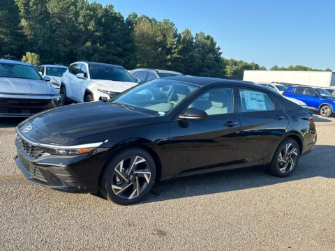 Photos of 2025 Hyundai Elantra SEL Sport for sale in Athens, GA at ALM Hyundai Athens