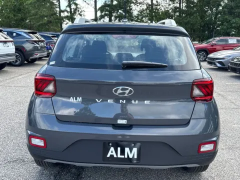 More photos of 2025 Hyundai Venue SEL at ALM Hyundai Athens, GA