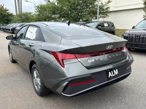 Another view of 2025 Hyundai Elantra SE for sale in Athens, GA at ALM Hyundai Athens