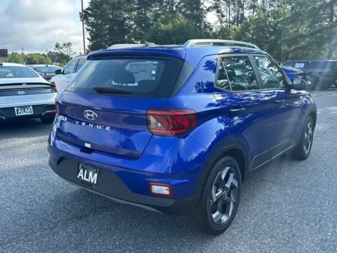 More photos of 2025 Hyundai Venue SEL at ALM Hyundai Athens, GA