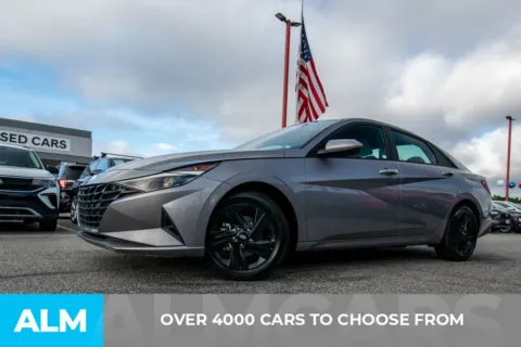 Another view of 2024 Hyundai Elantra SE for sale in Athens, GA at ALM Hyundai Athens