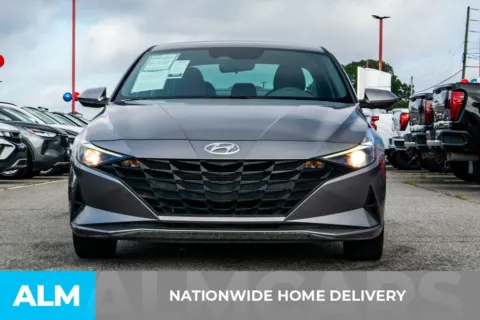 More photos of 2024 Hyundai Elantra SE at ALM Hyundai Athens, GA