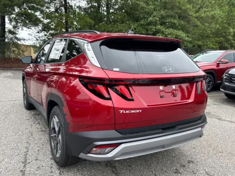 Another view of 2025 Hyundai Tucson SEL for sale in Athens, GA at ALM Hyundai Athens