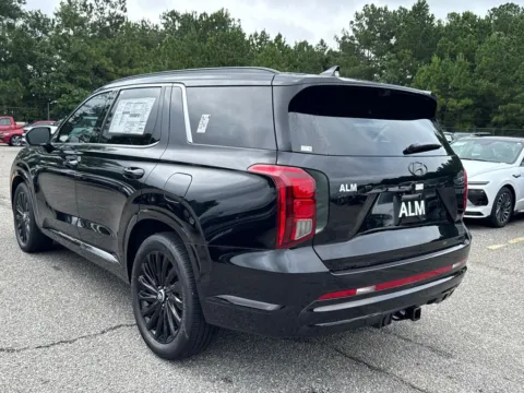 Another view of 2025 Hyundai Palisade Calligraphy Night Edition for sale in Athens, GA at ALM Hyundai Athens