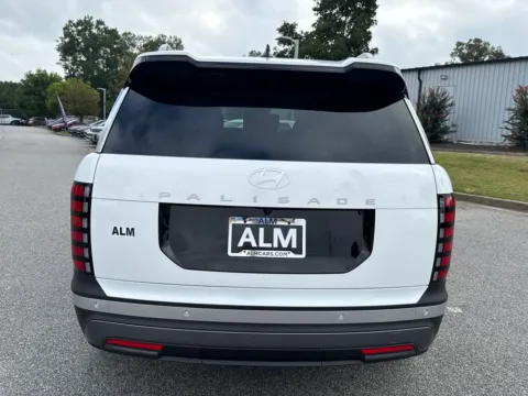 More photos of 2026 Hyundai Palisade SEL at ALM Hyundai Athens, GA