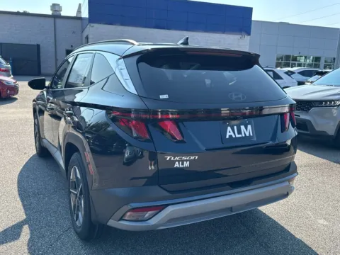 Another view of 2025 Hyundai Tucson SEL for sale in Athens, GA at ALM Hyundai Athens