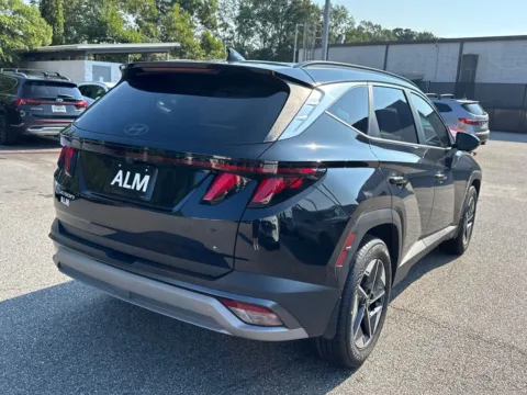 More photos of 2025 Hyundai Tucson SEL at ALM Hyundai Athens, GA