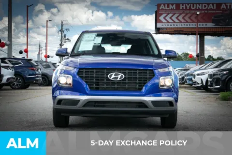 More photos of 2025 Hyundai Venue SE at ALM Hyundai Athens, GA