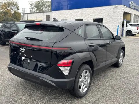 More photos of 2026 Hyundai Kona SE at ALM Hyundai Athens, GA