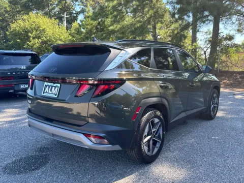 More photos of 2025 Hyundai Tucson SEL at ALM Hyundai Athens, GA