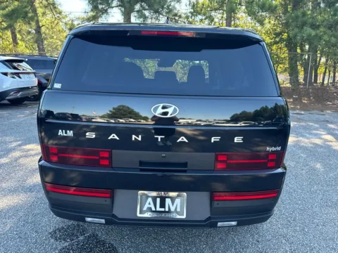 More photos of 2026 Hyundai Santa Fe Hybrid SE at ALM Hyundai Athens, GA