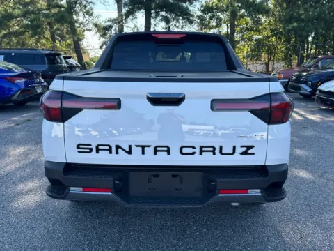 More photos of 2025 Hyundai Santa Cruz Limited at ALM Hyundai Athens, GA