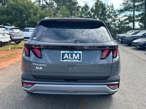 More photos of 2025 Hyundai Tucson SEL at ALM Hyundai Athens, GA