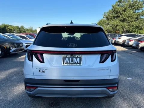 More photos of 2025 Hyundai Tucson Hybrid Limited at ALM Hyundai Athens, GA