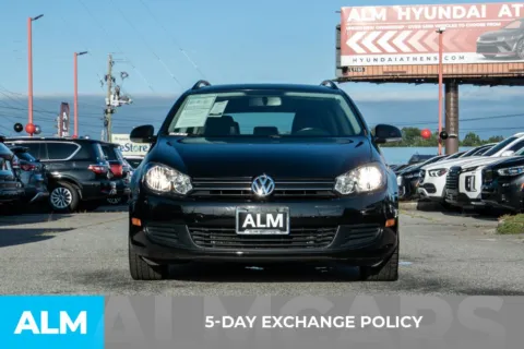 More photos of 2014 Volkswagen Jetta SportWagen 2.5L SE at ALM Hyundai Athens, GA