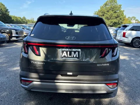 More photos of 2025 Hyundai Tucson Hybrid Limited at ALM Hyundai Athens, GA