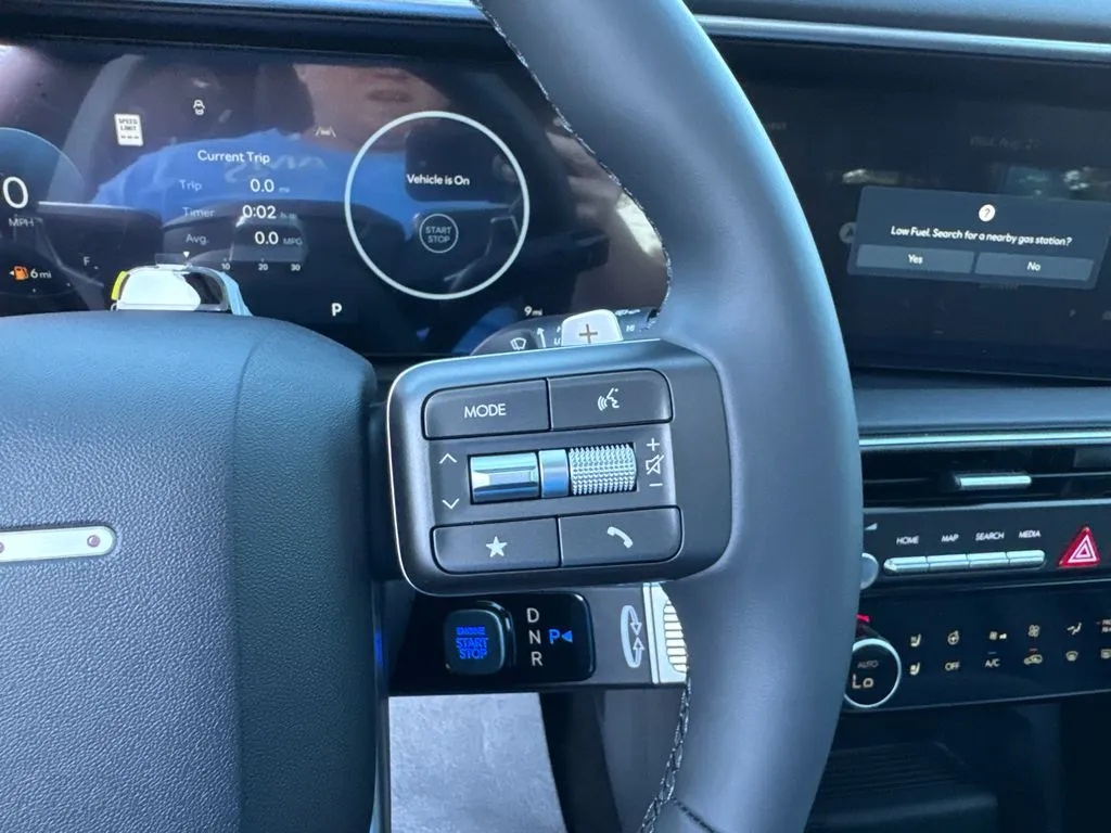 2026 Hyundai Palisade Limited - Photo 18